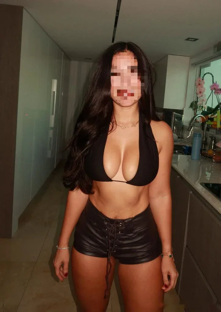 Escort latina curvy en Navarra