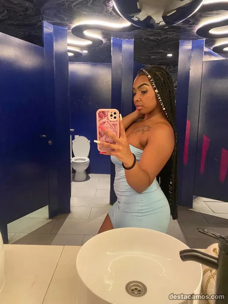 Escort mulata curvy en Valencia