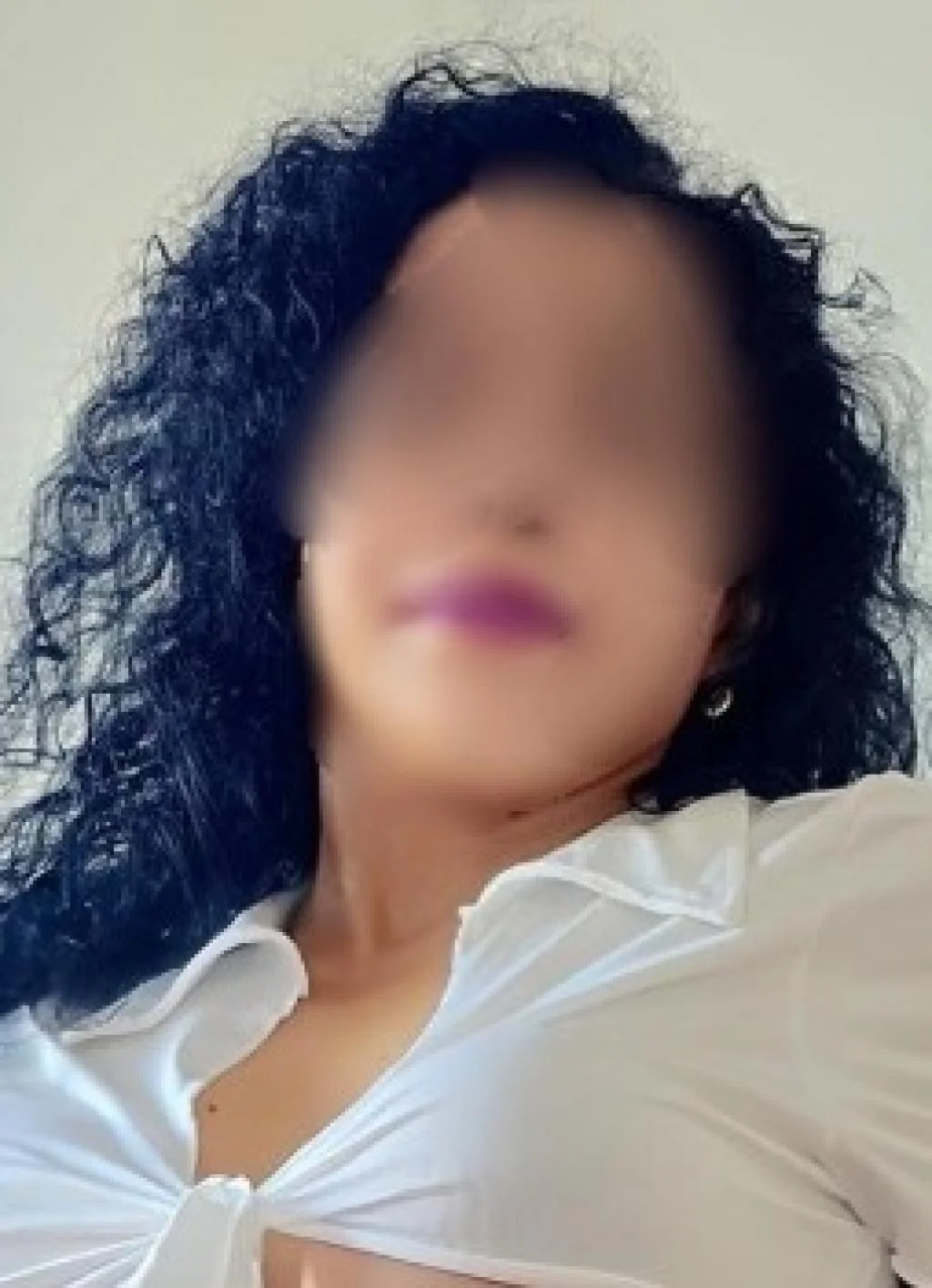 Escort latina curvy en Oviedo