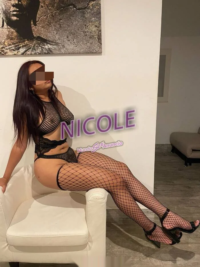 Escort latina curvy en Madrid