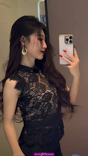 Escort asiática curvy en Blanes
