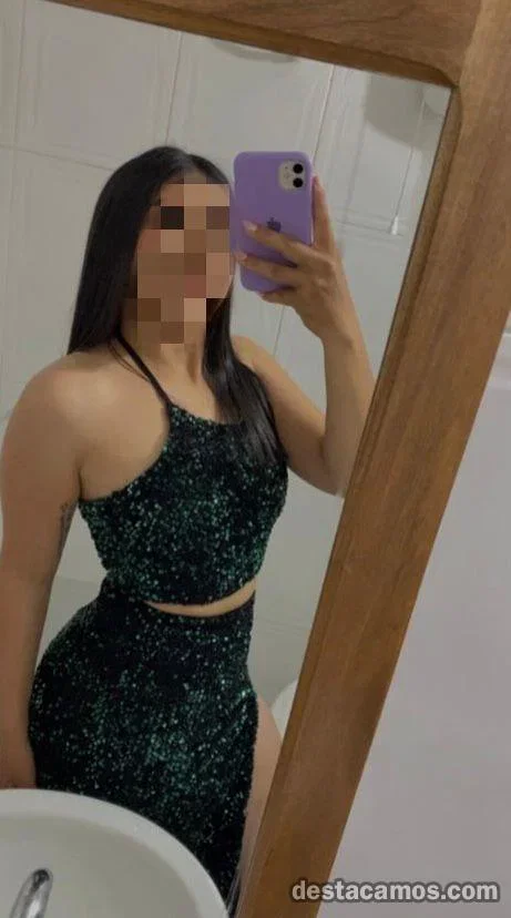 Escort latina curvy en Cantabrana
