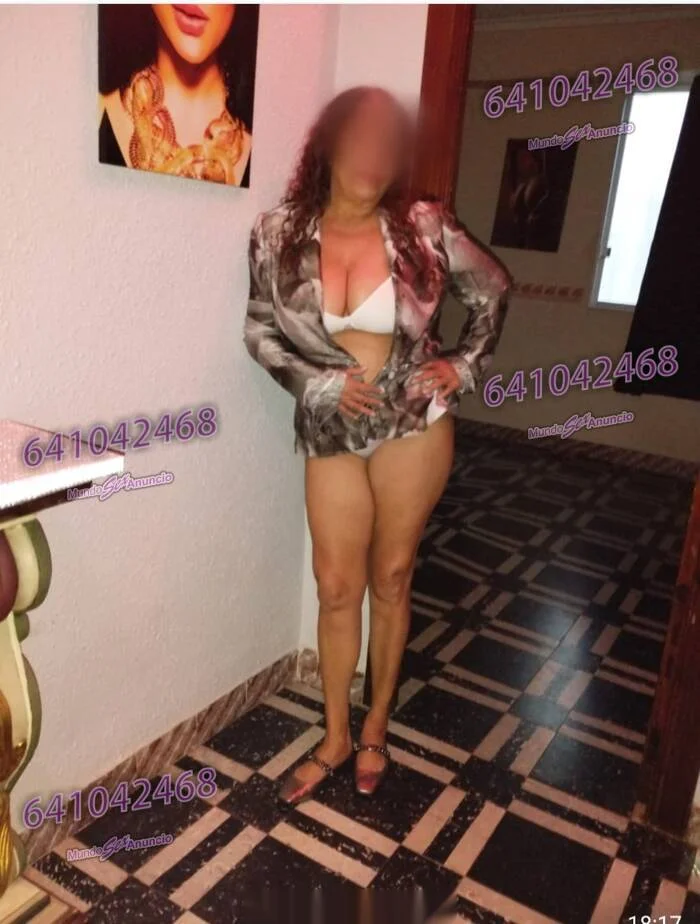 Escort latina curvy en Gandía
