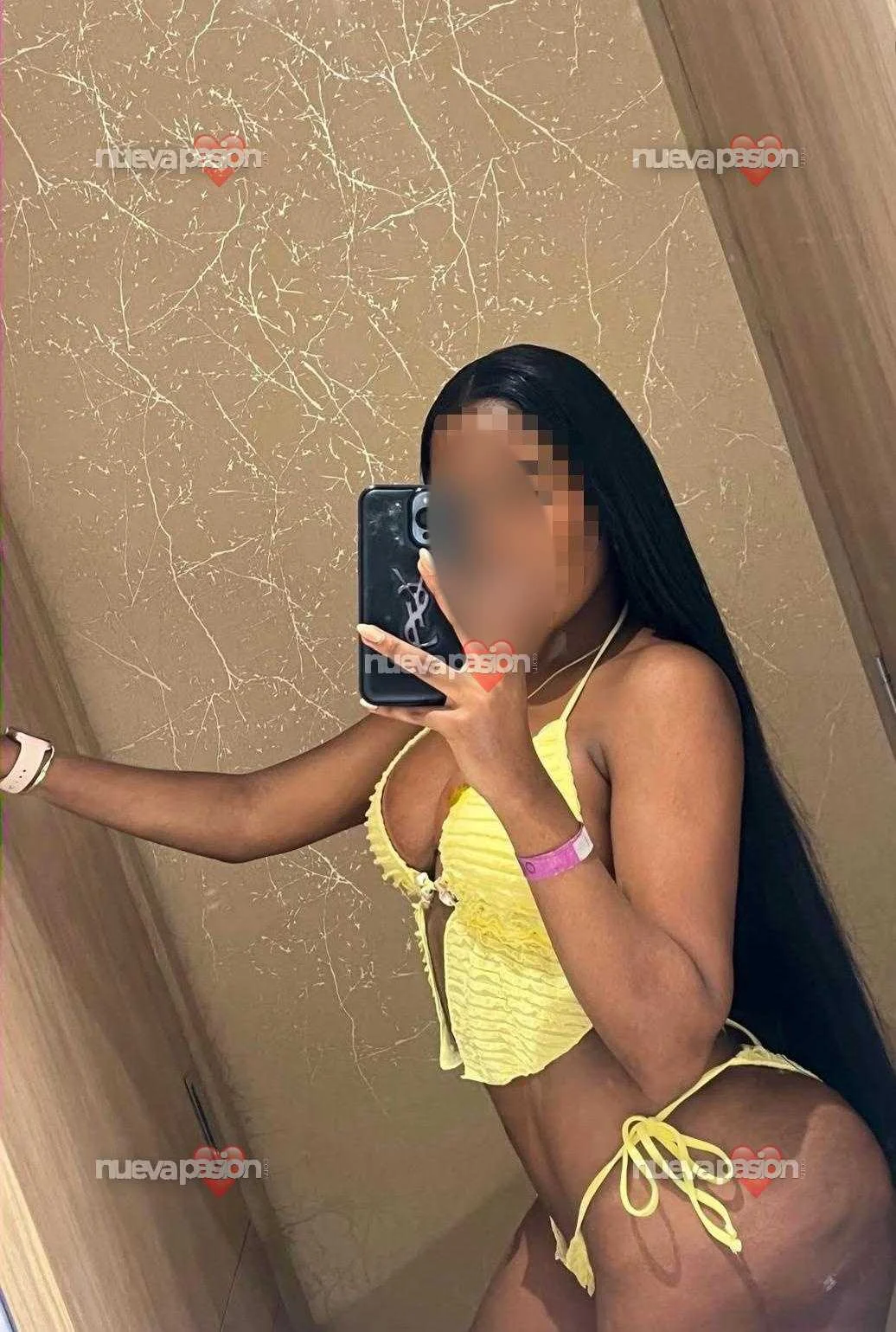 Escort latina curvy en Gandía