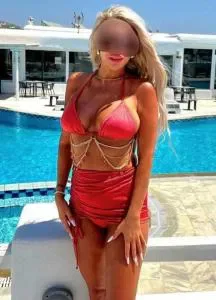 Escort latina curvy en Málaga