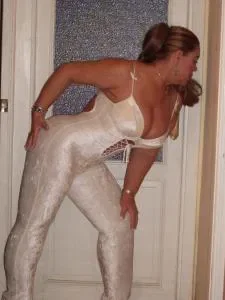 Escort blanca curvy en La Coruña