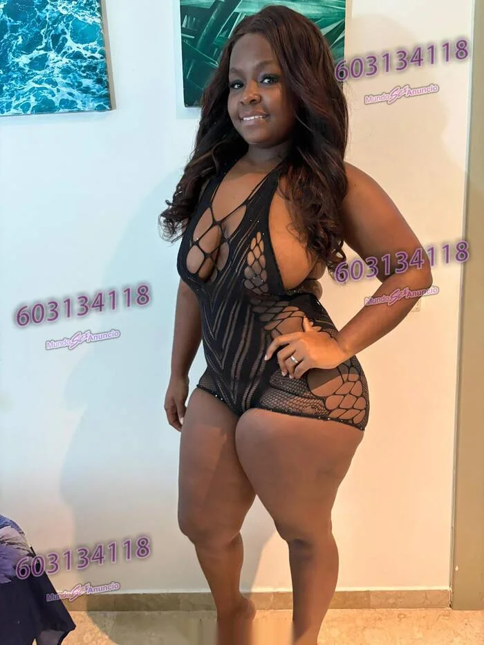 Escort mulata curvy en San Fernando