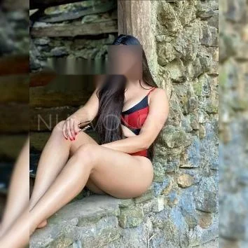 Escort latina curvy en Lérida