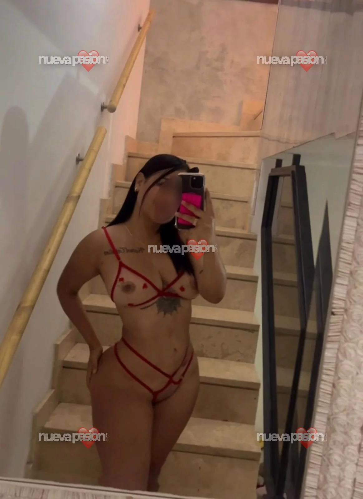 Escort latina curvy en Valencia