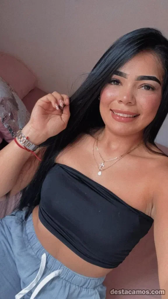 Escort latina curvy en Valencia