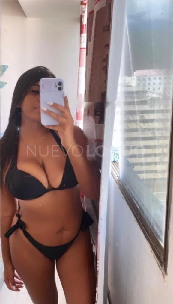 Escort latina curvy en Barcelona