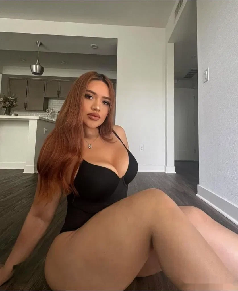 Escort latina curvy en Tarragona