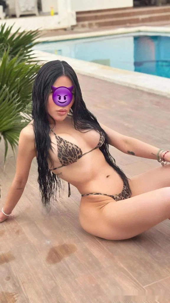 Escort latina curvy en Zaragoza