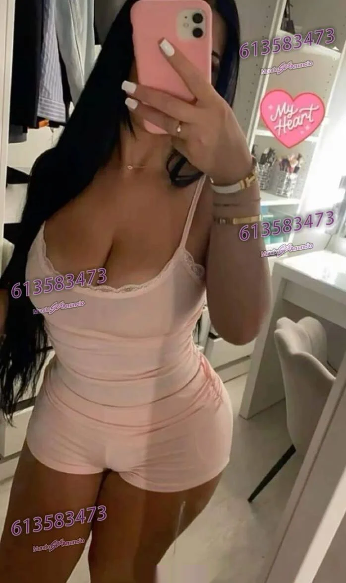 Escort latina curvy en Lucena