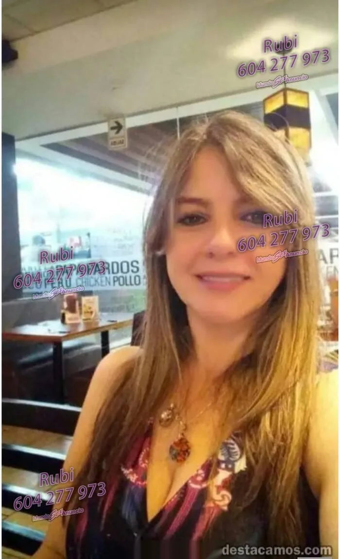 Escort latina delgada en Línea de la Concepción, La