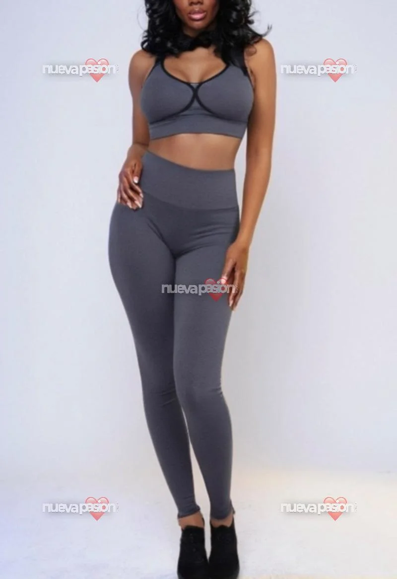 Escort mulata curvy en Madrid