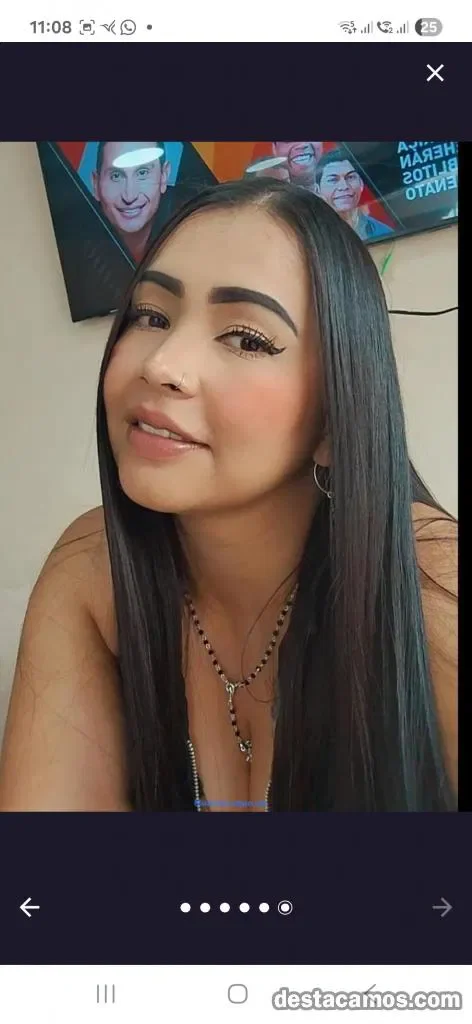 Escort latina delgada en Barcelona