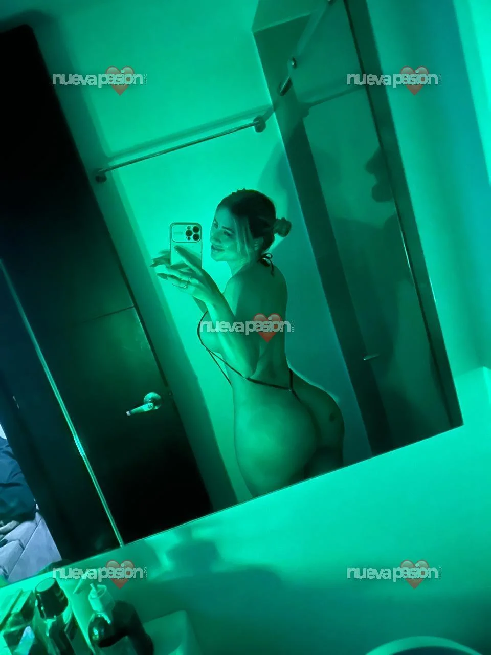 Escort latina curvy en Ibiza