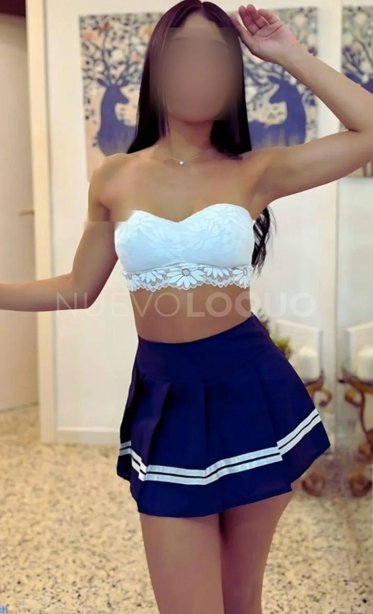 Escort latina delgada en Madrid
