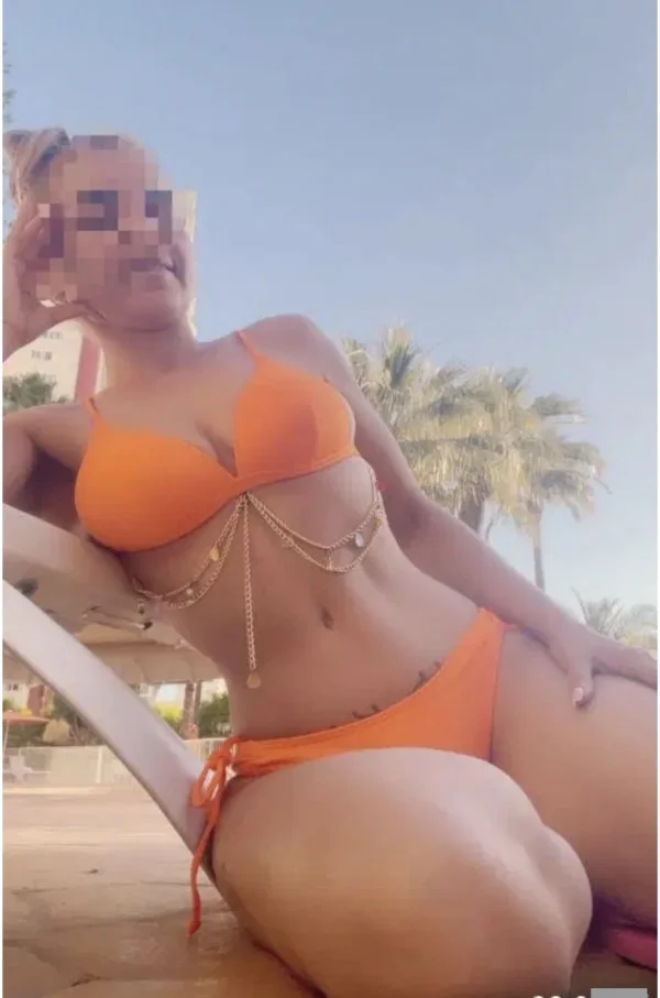 Escort latina curvy en Madrid