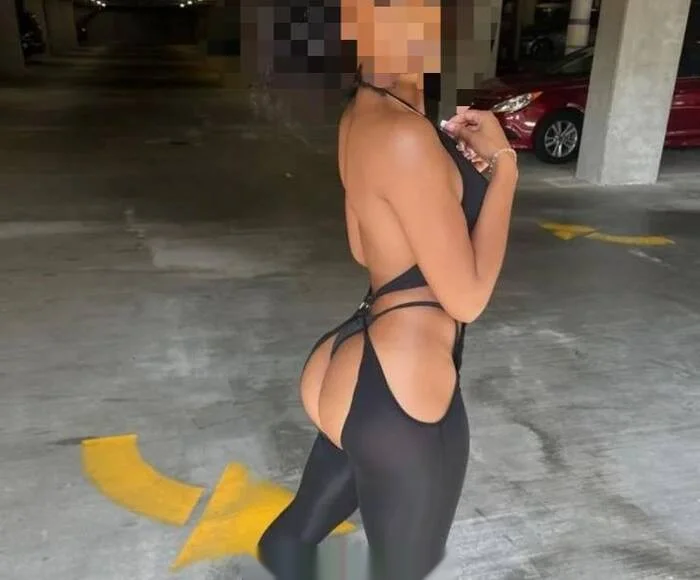 Escort latina curvy en Erandio