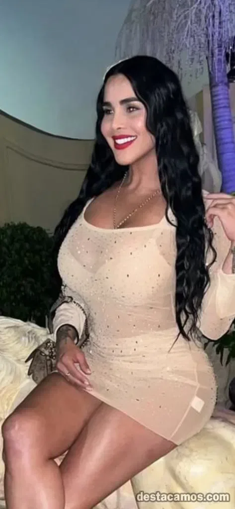 Escort latina curvy en Almería