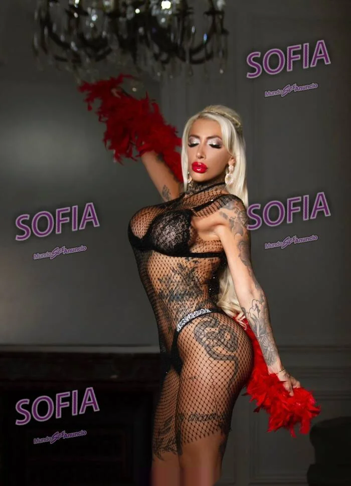 Escort latina curvy en Barcelona