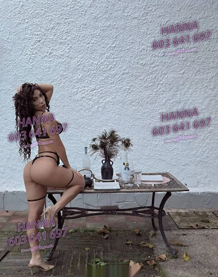 Escort latina curvy en Benalmádena