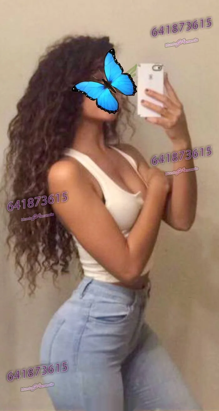Escort mulata curvy en Sagunto