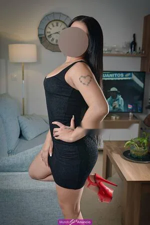 Escort latina curvy en Valencia