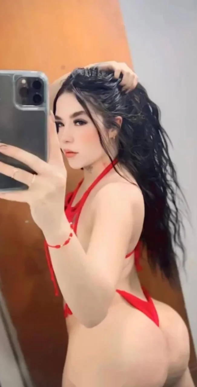 Escort latina curvy en Madrid