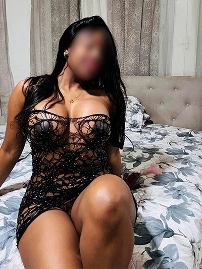 Escort latina curvy en Sabadell
