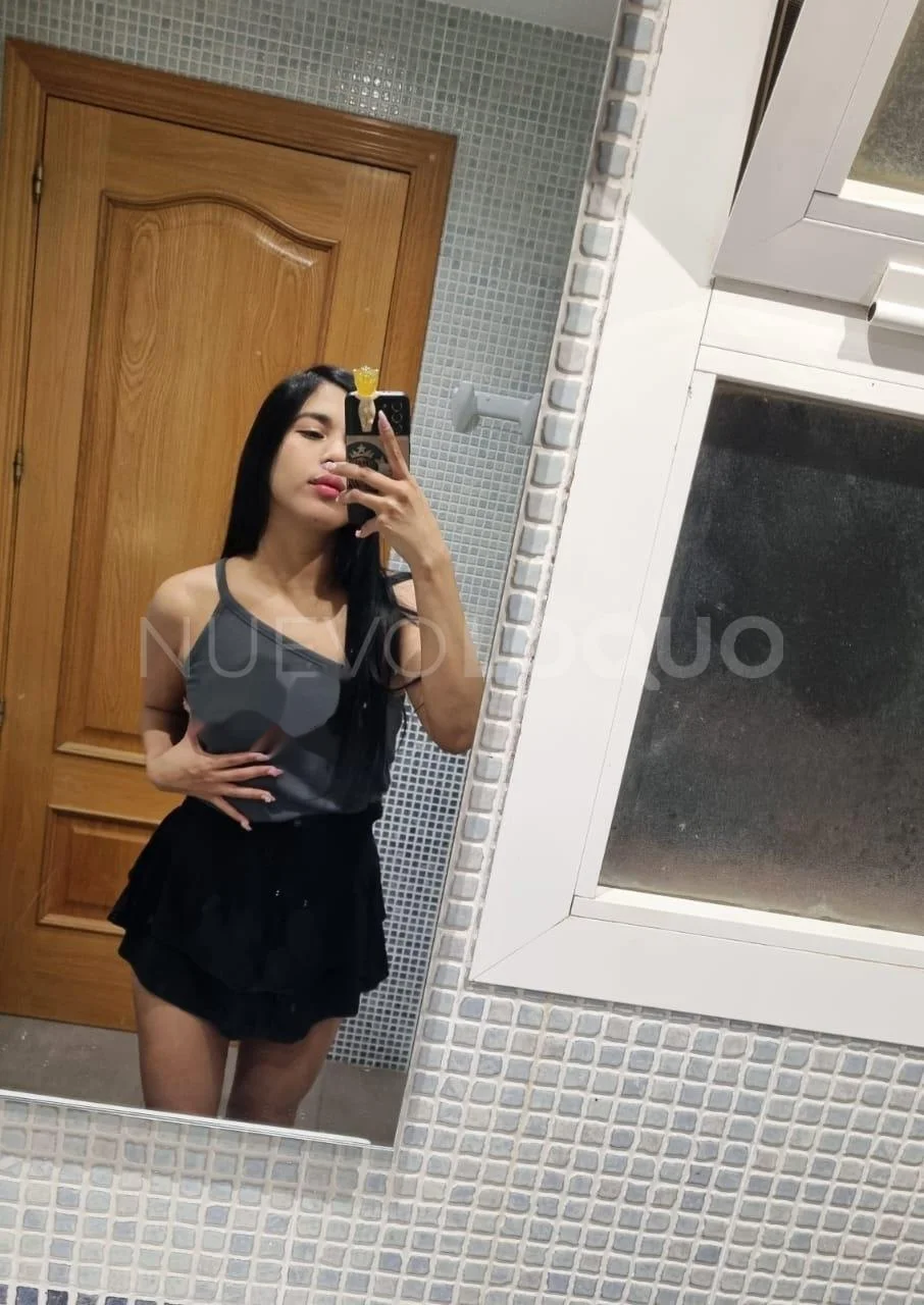 Escort latina delgada en Tarragona