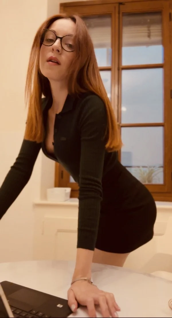 Escort blanca curvy en Madrid