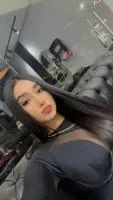 Escort latina delgada en Bilbao