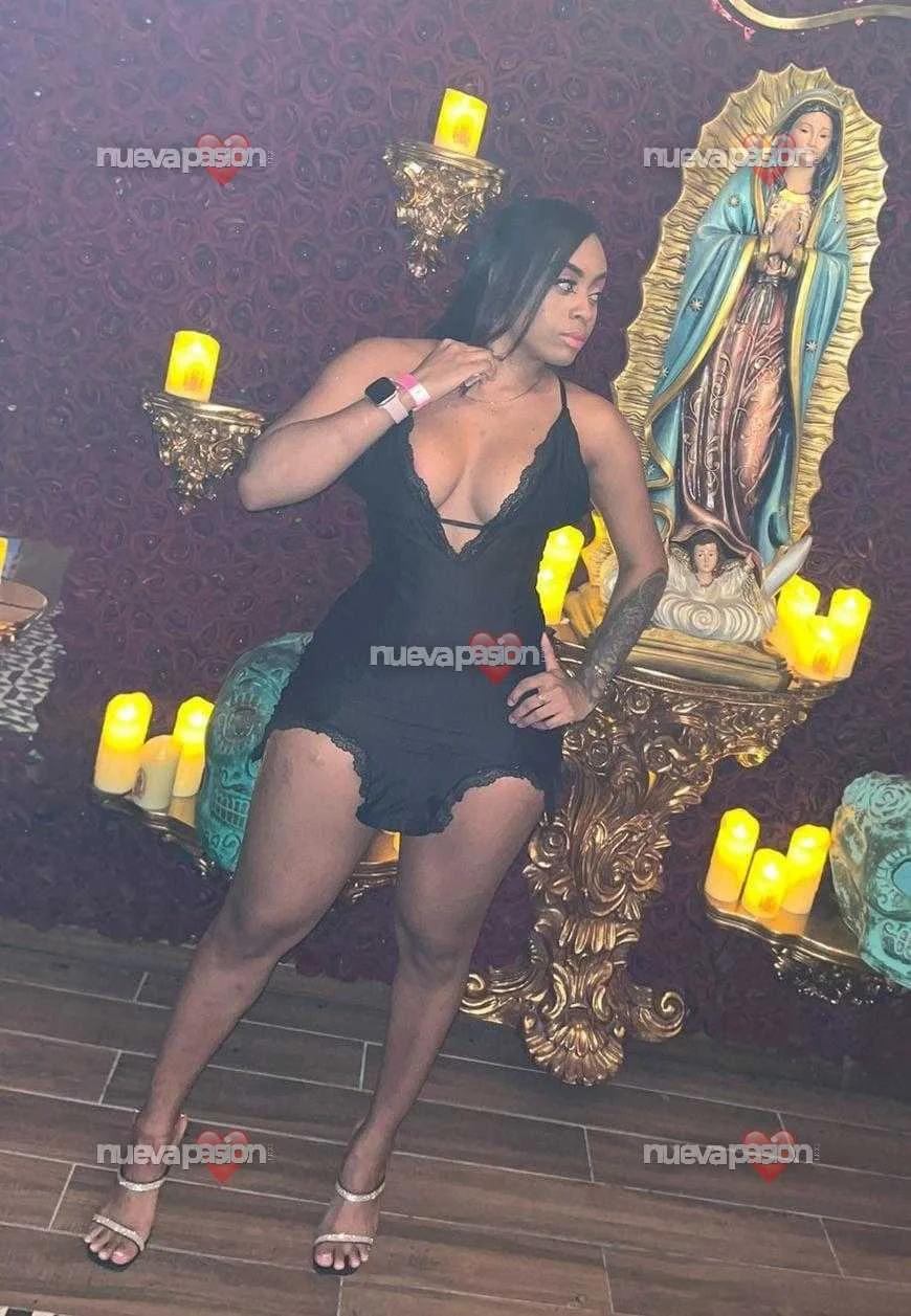 Escort mulata curvy en Barcelona