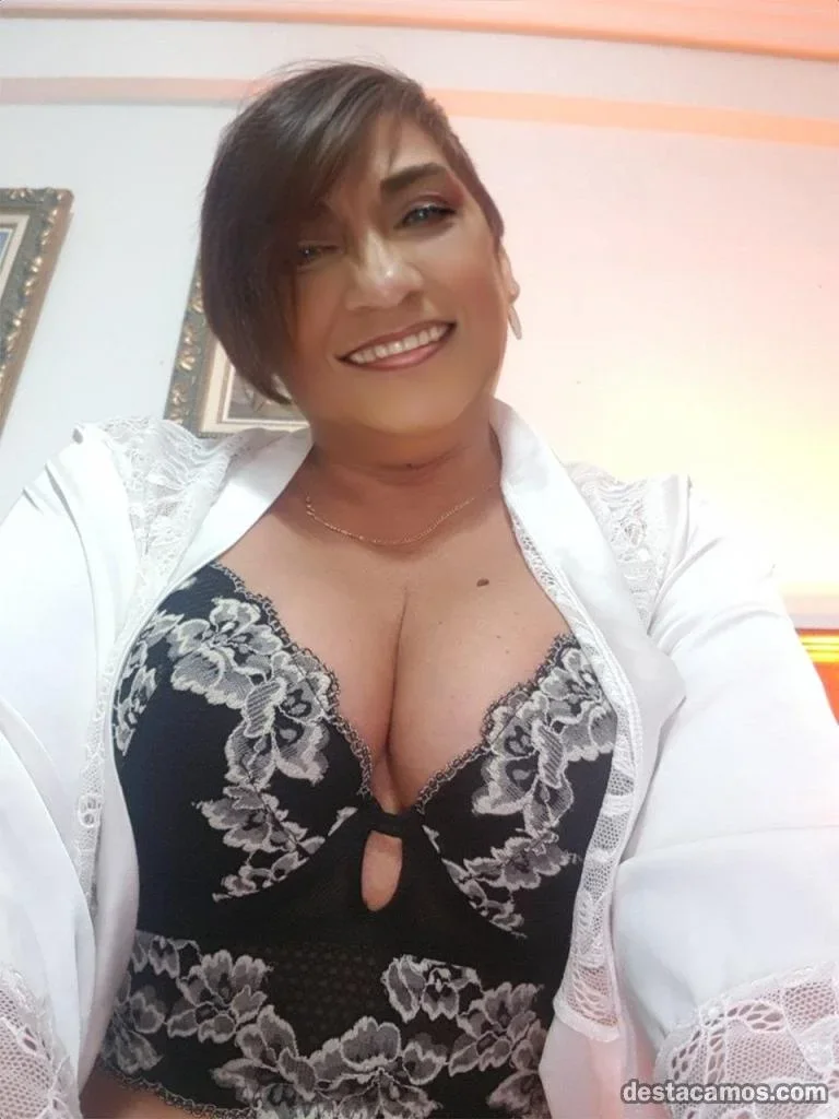 Escort latina curvy en Navarra