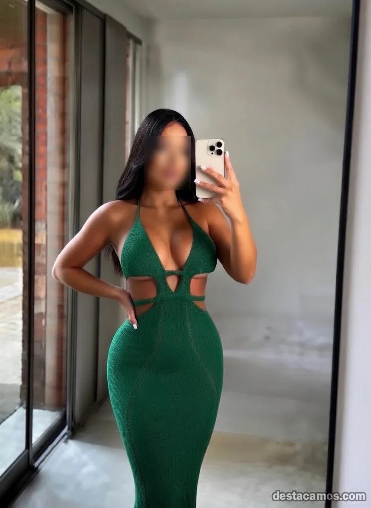 Escort latina curvy en Málaga
