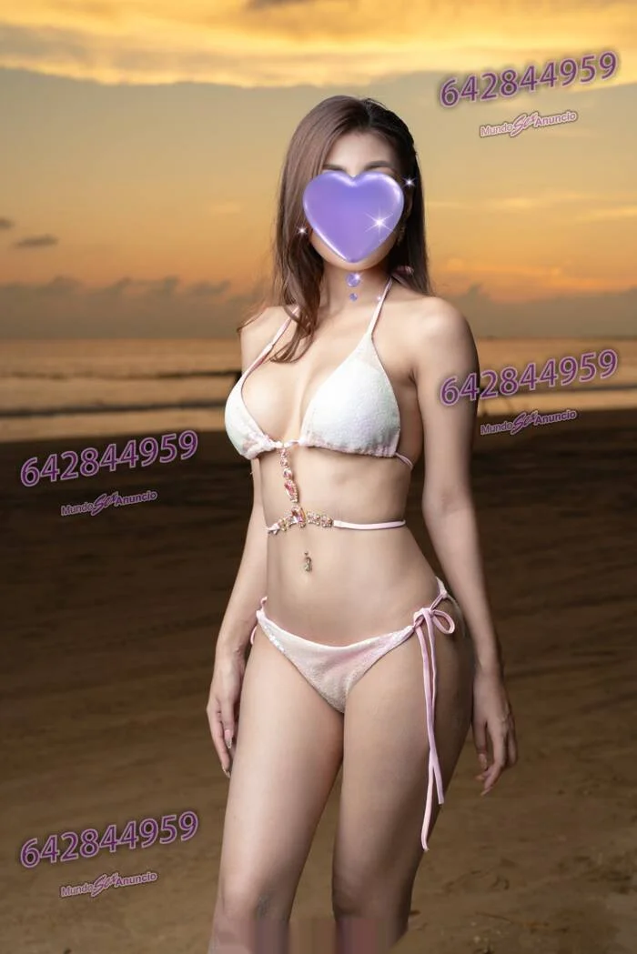 Escort latina curvy en Vélez-Málaga