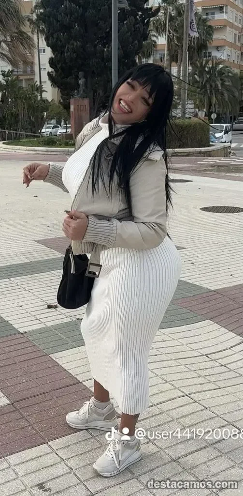Escort latina curvy en Málaga