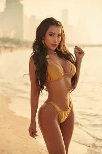 Escort latina curvy en Málaga