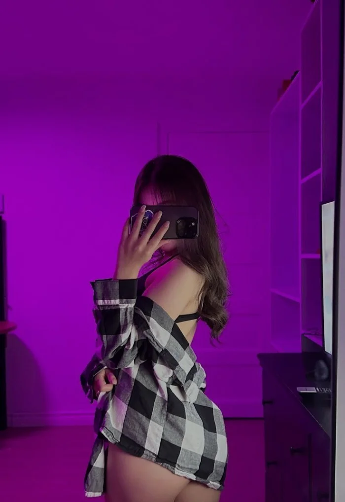 Escort latina curvy en Madrid