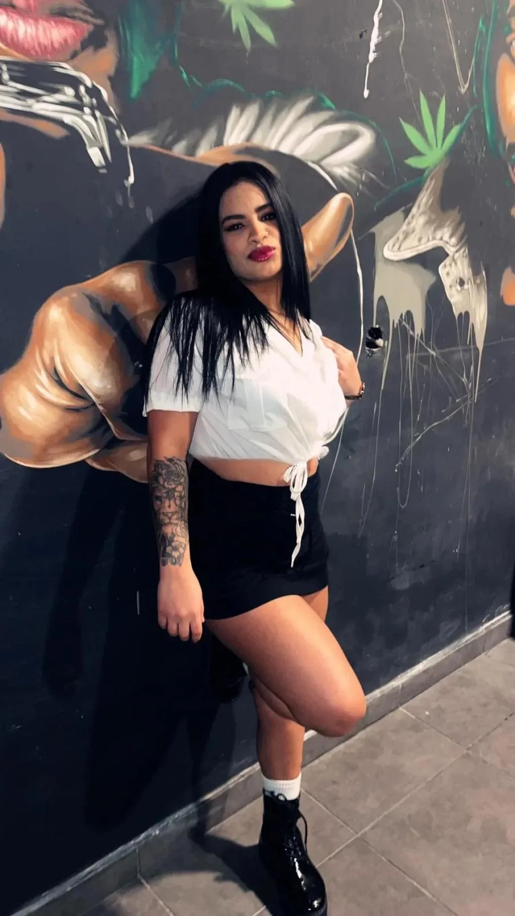 Escort latina curvy en Sevilla