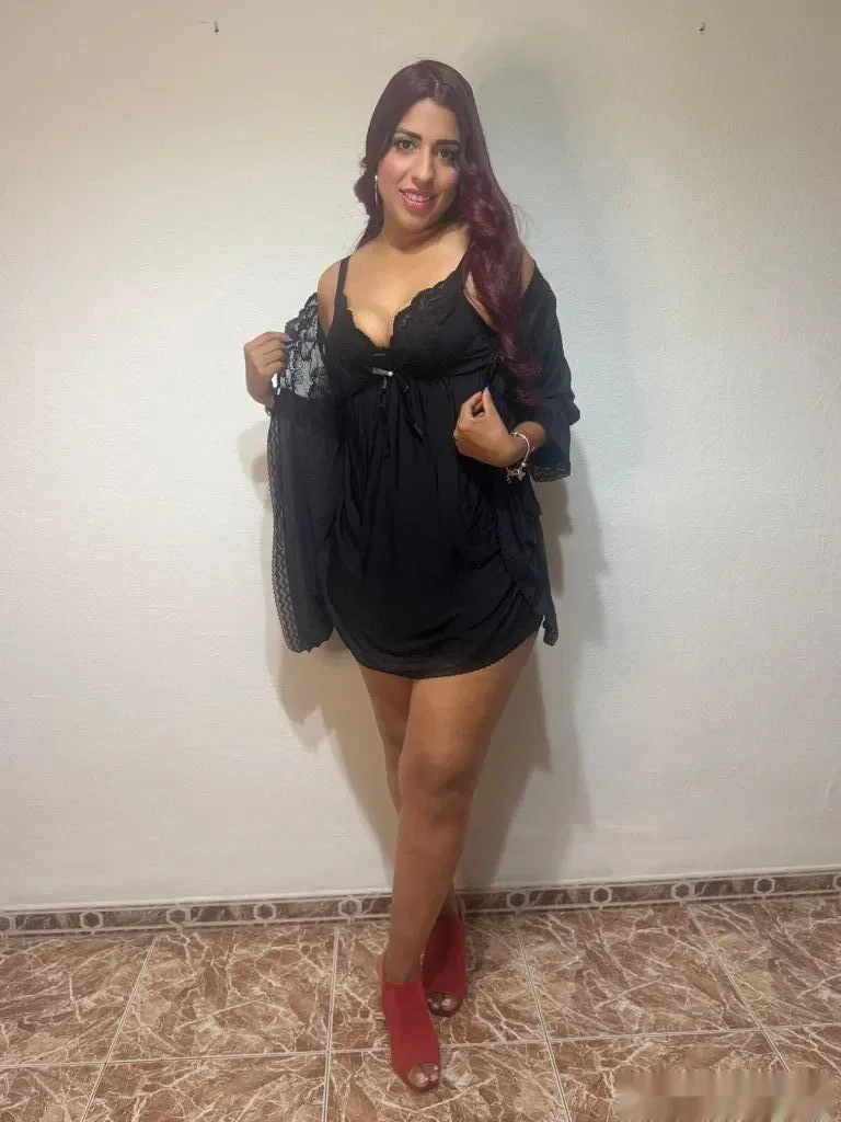 Escort latina curvy en Córdoba
