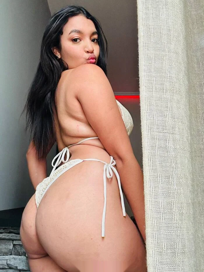 Escort latina curvy en Sagunto