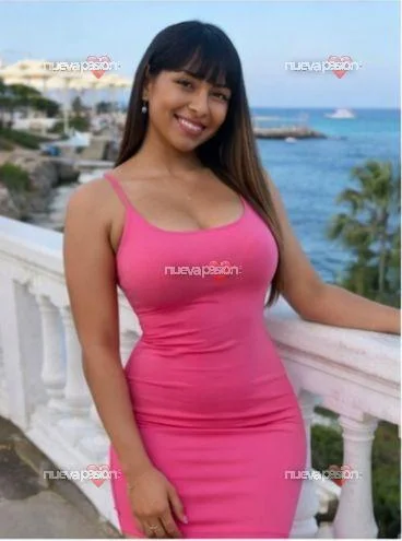 Escort latina curvy en Benalmádena