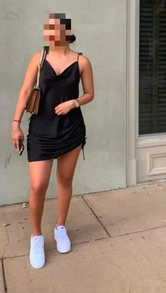 Escort latina delgada en Málaga