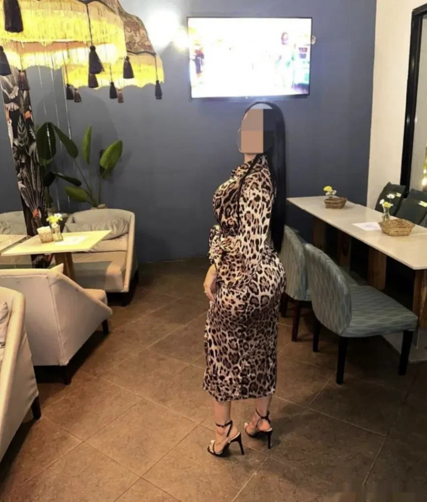 Escort latina curvy en Sevilla