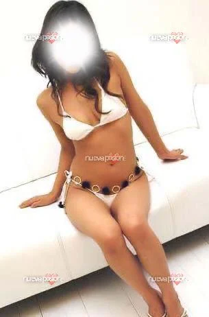 Escort latina curvy en Arona