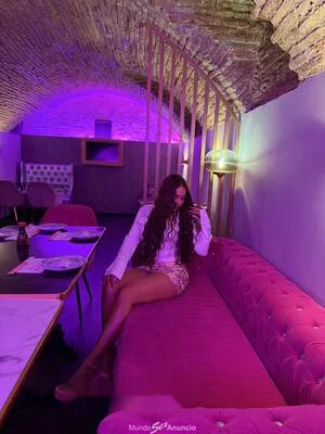 Escort latina curvy en Granada